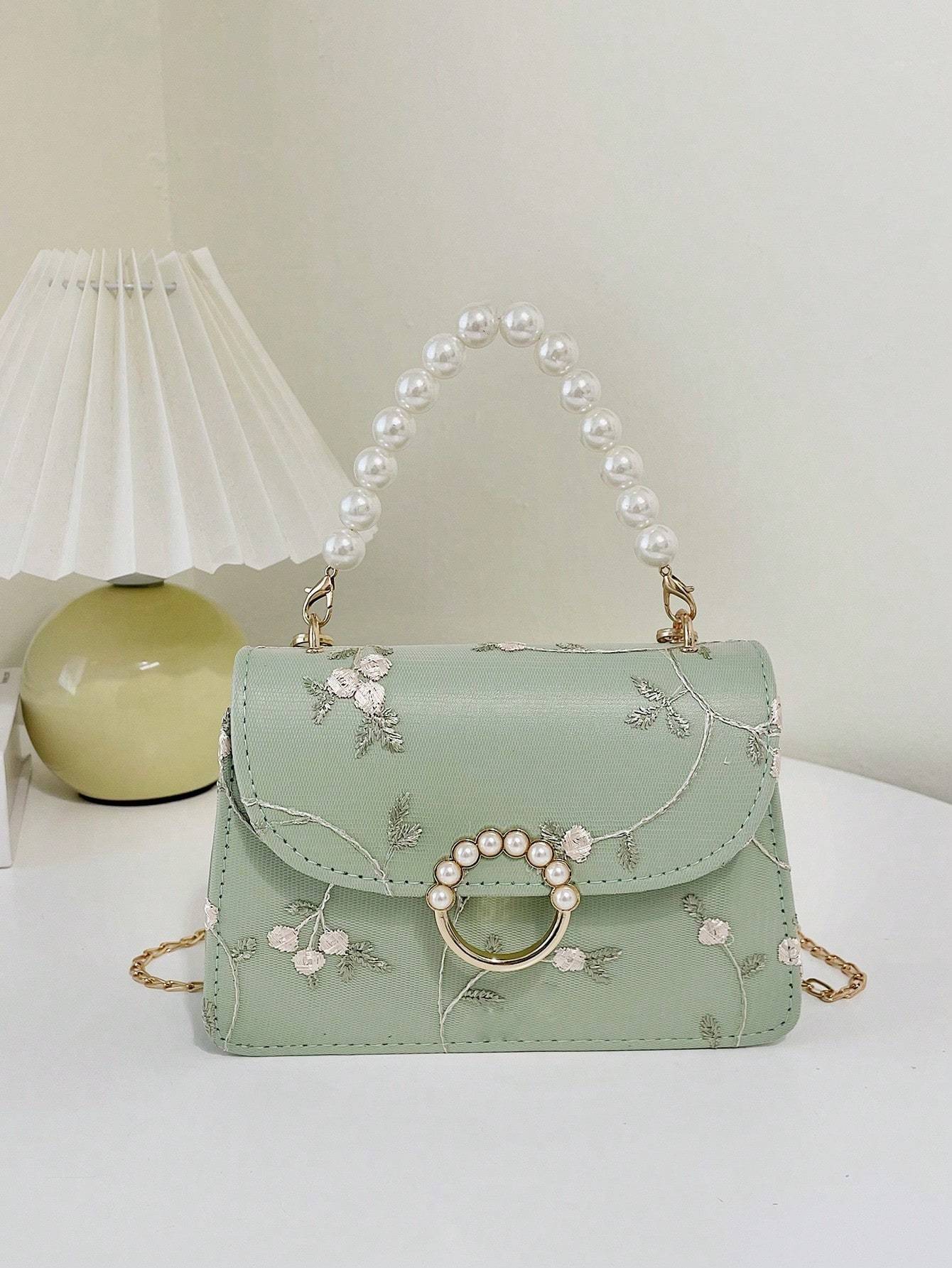 Simple And Fashionable Pearl Hand-Held Small Square Bag For Women, New Lace Chain Shoulder And Crossbody Small Square Bag